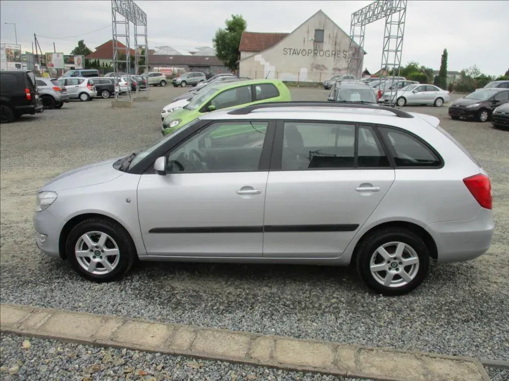 Škoda Fabia - Náhled 8
