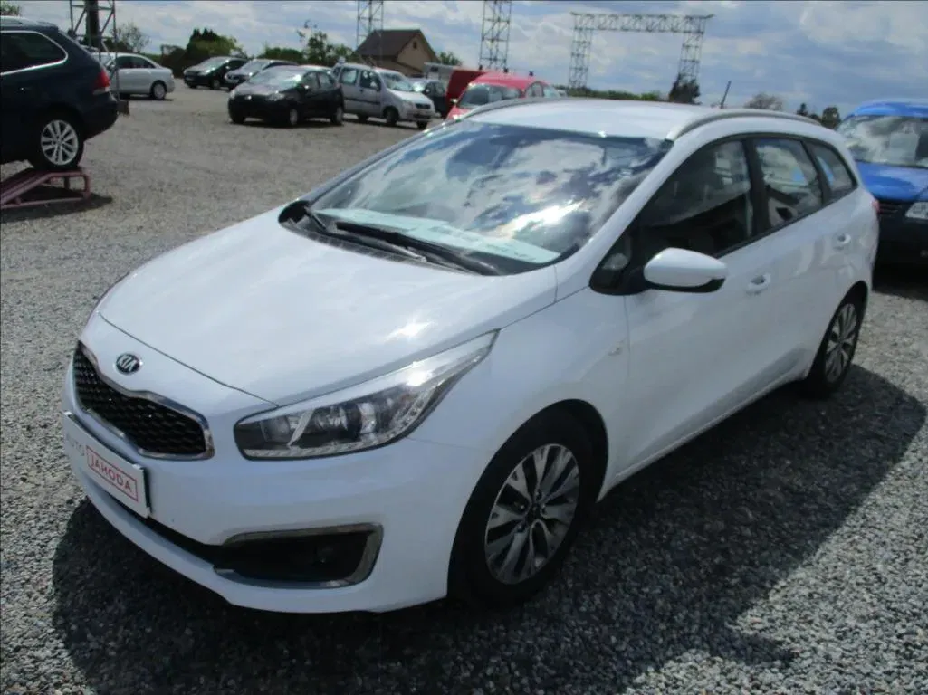 Kia Ceed - Náhled 3
