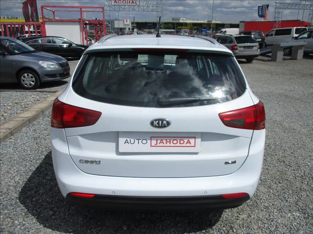 Kia Ceed - Náhled 6