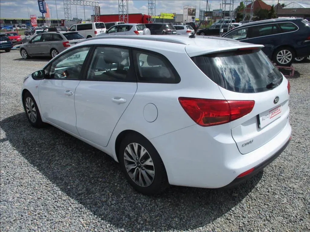 Kia Ceed - Náhled 7