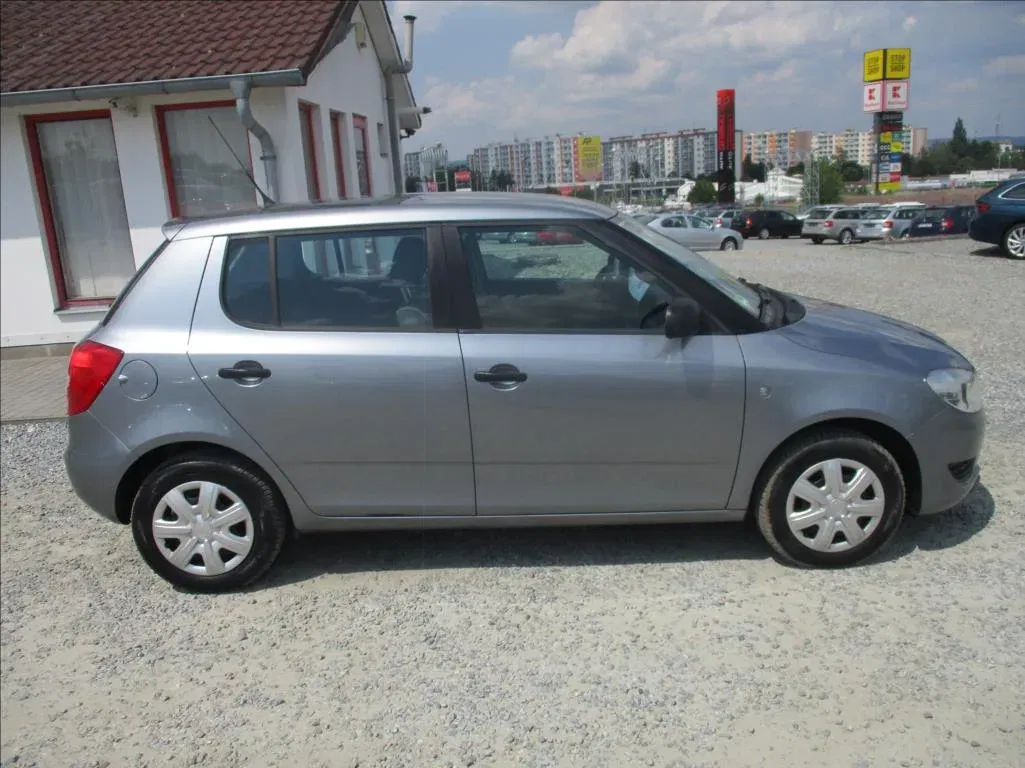 Škoda Fabia - Náhled 4