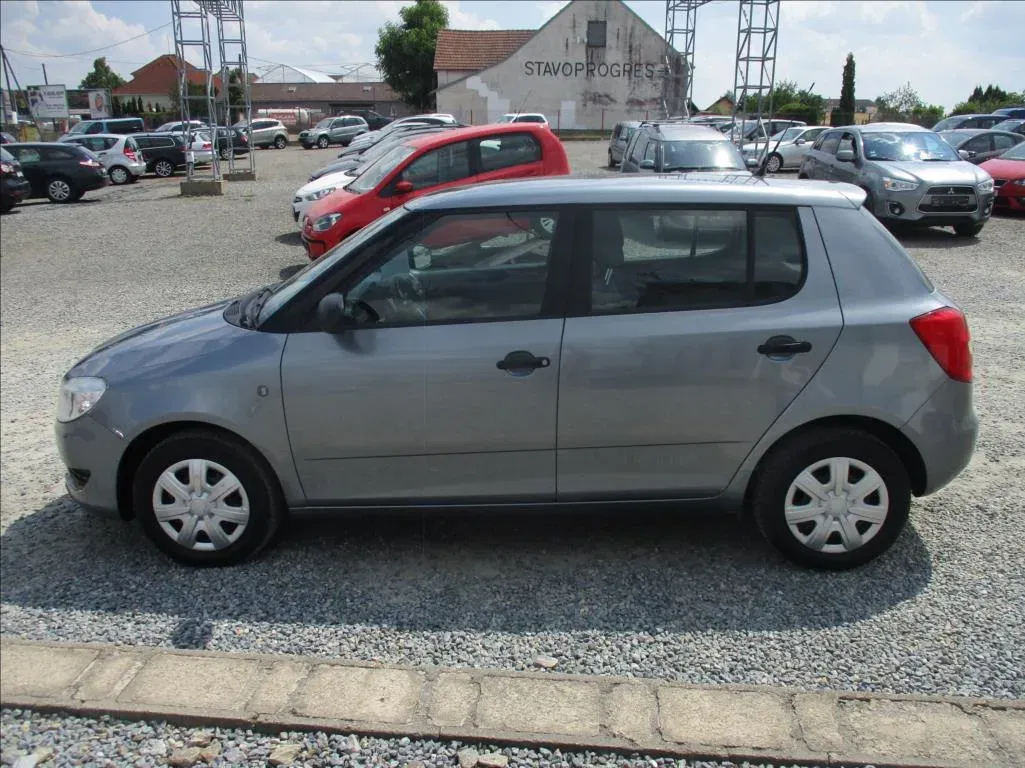 Škoda Fabia - Náhled 8