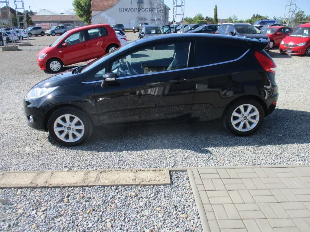Ford Fiesta - Náhled 4