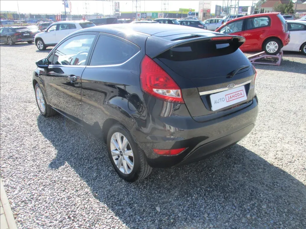 Ford Fiesta - Náhled 8