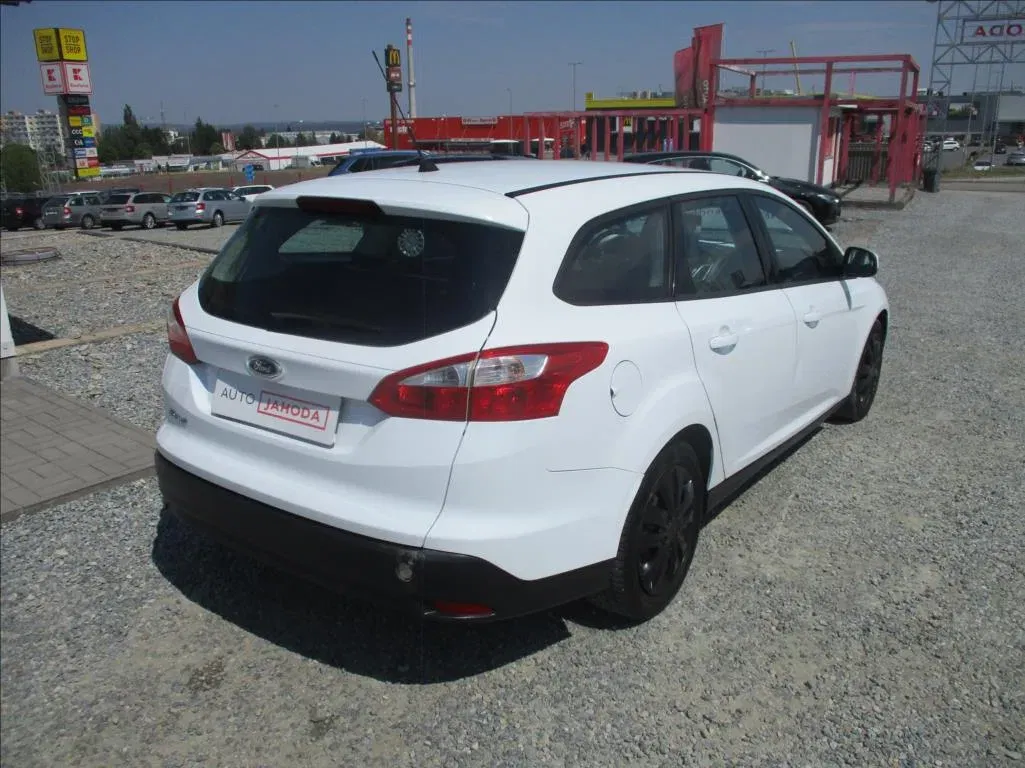 Ford Focus - Náhled 8