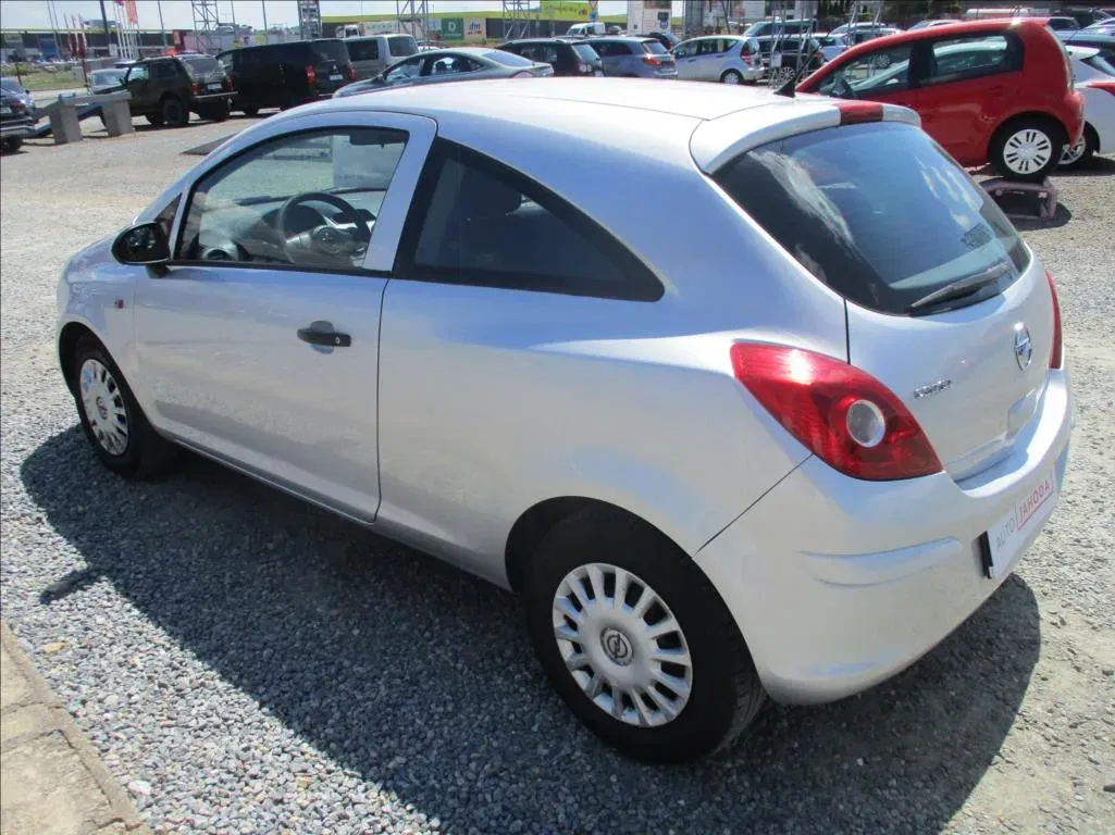 Opel Corsa - Náhled 7