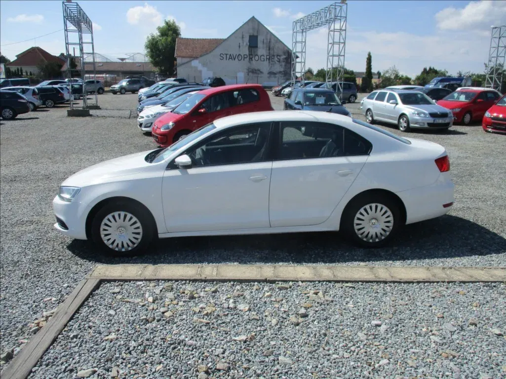 Volkswagen Jetta - Náhled 4