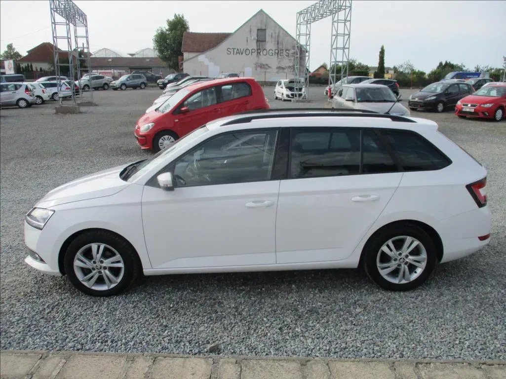 Škoda Fabia - Náhled 8