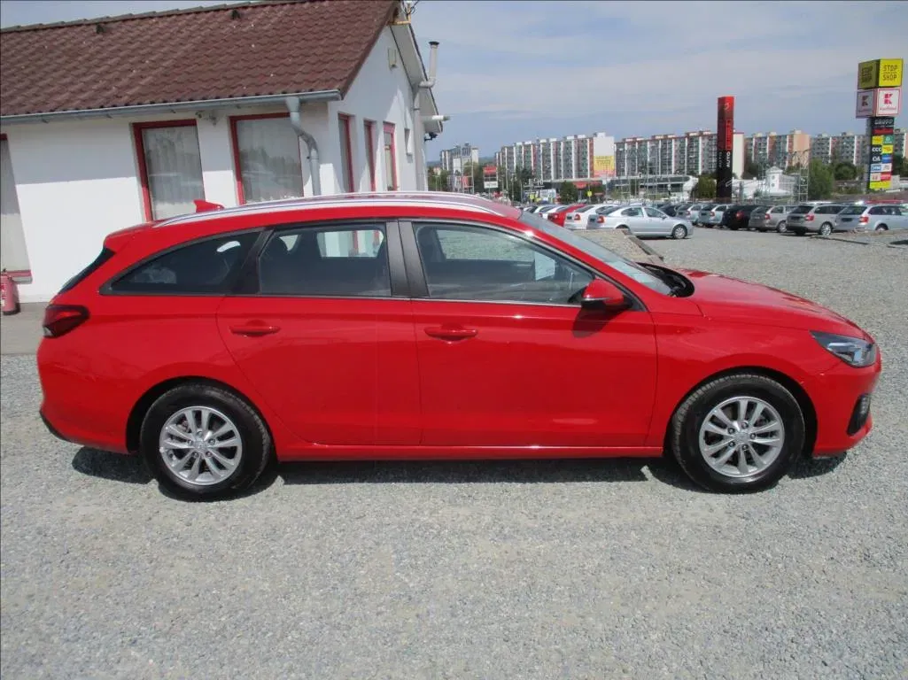 Hyundai i30 - Náhled 4