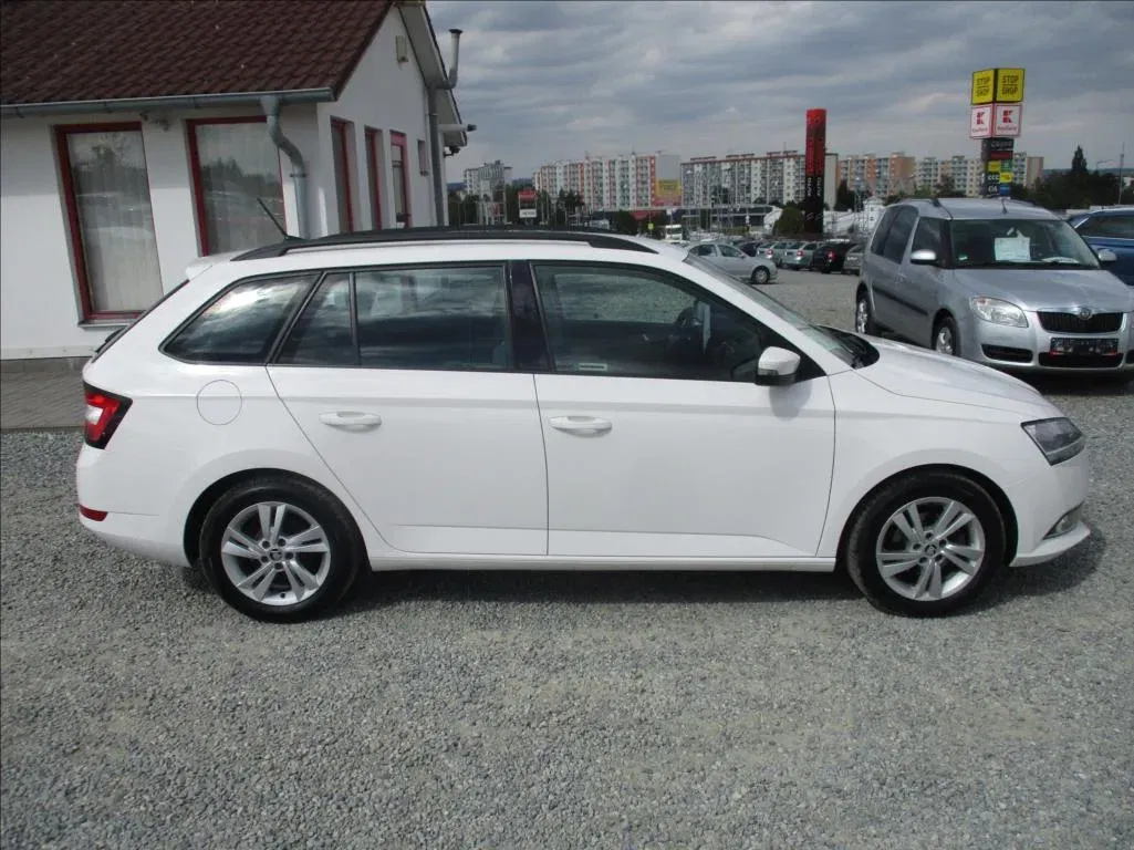 Škoda Fabia - Náhled 4