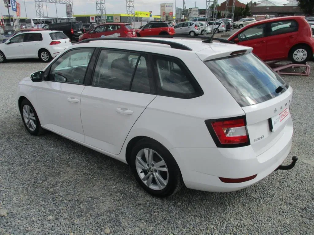Škoda Fabia - Náhled 7