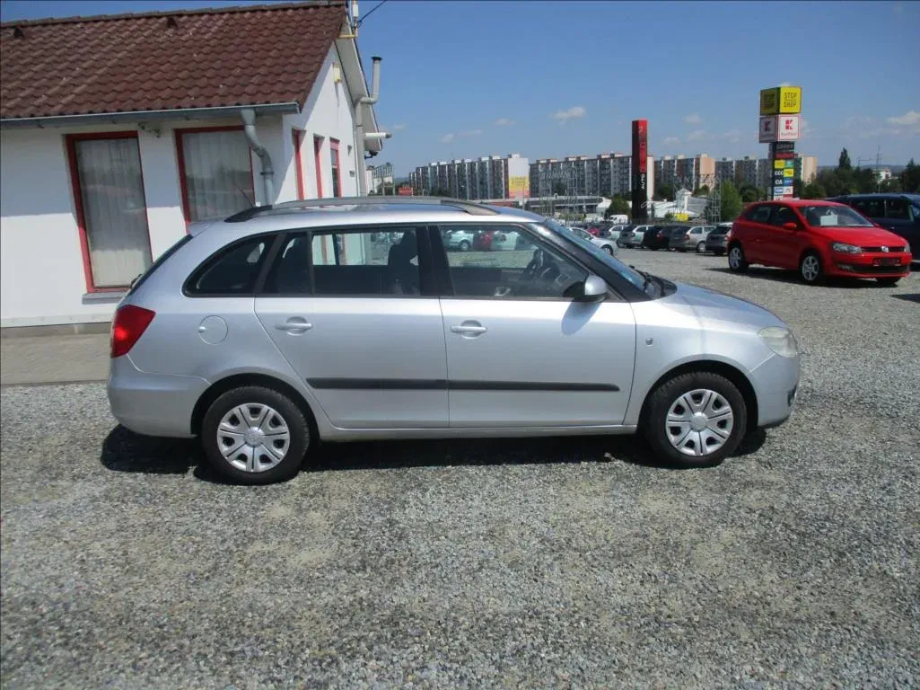 Škoda Fabia - Náhled 4