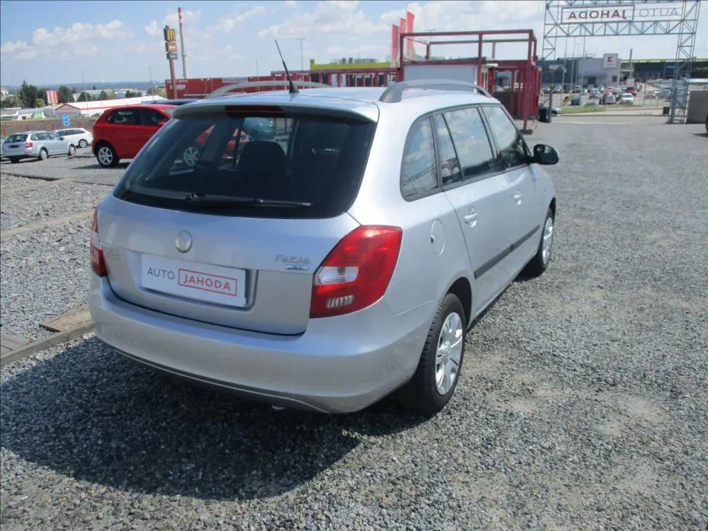 Škoda Fabia - Náhled 5