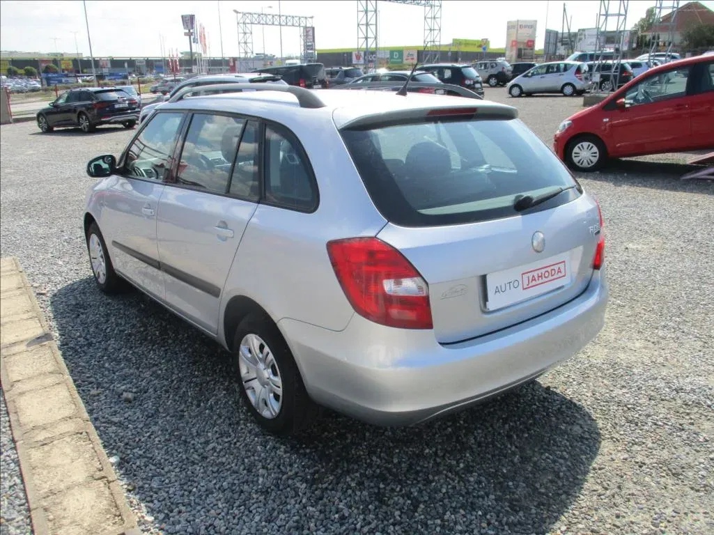 Škoda Fabia - Náhled 7