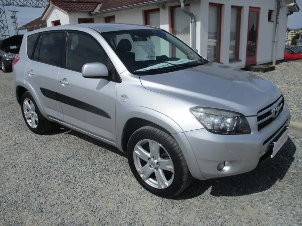 Toyota RAV4 - Obrázek 1