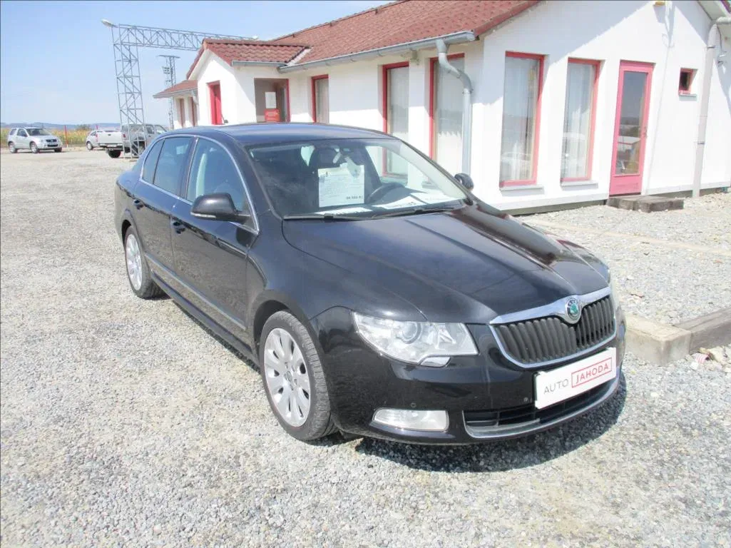 Škoda Superb - Obrázek 1