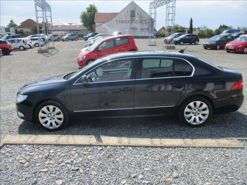 Škoda Superb - Náhled 4