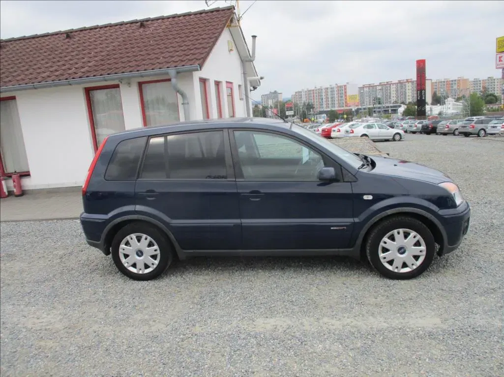 Ford Fusion - Náhled 5