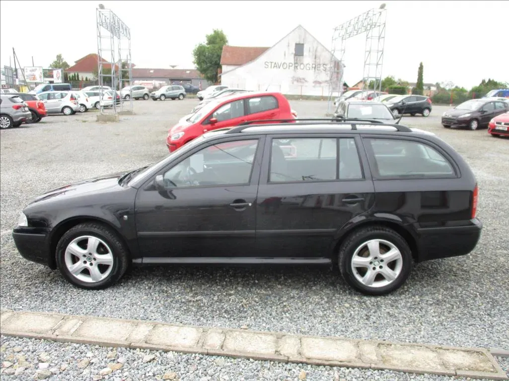 Škoda Octavia - Náhled 8