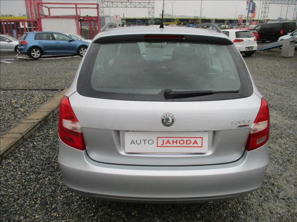 Škoda Fabia - Náhled 6