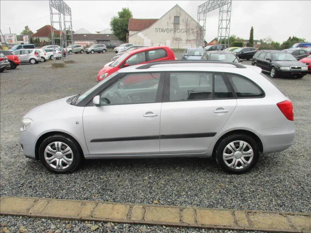 Škoda Fabia - Náhled 8