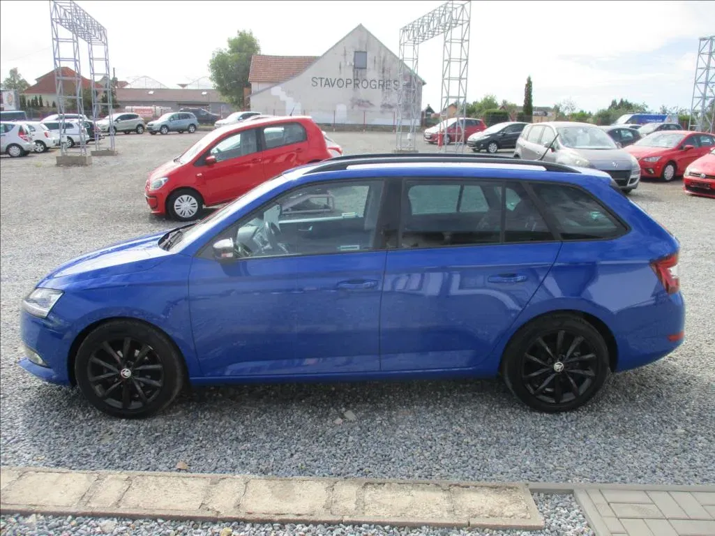 Škoda Fabia - Náhled 8