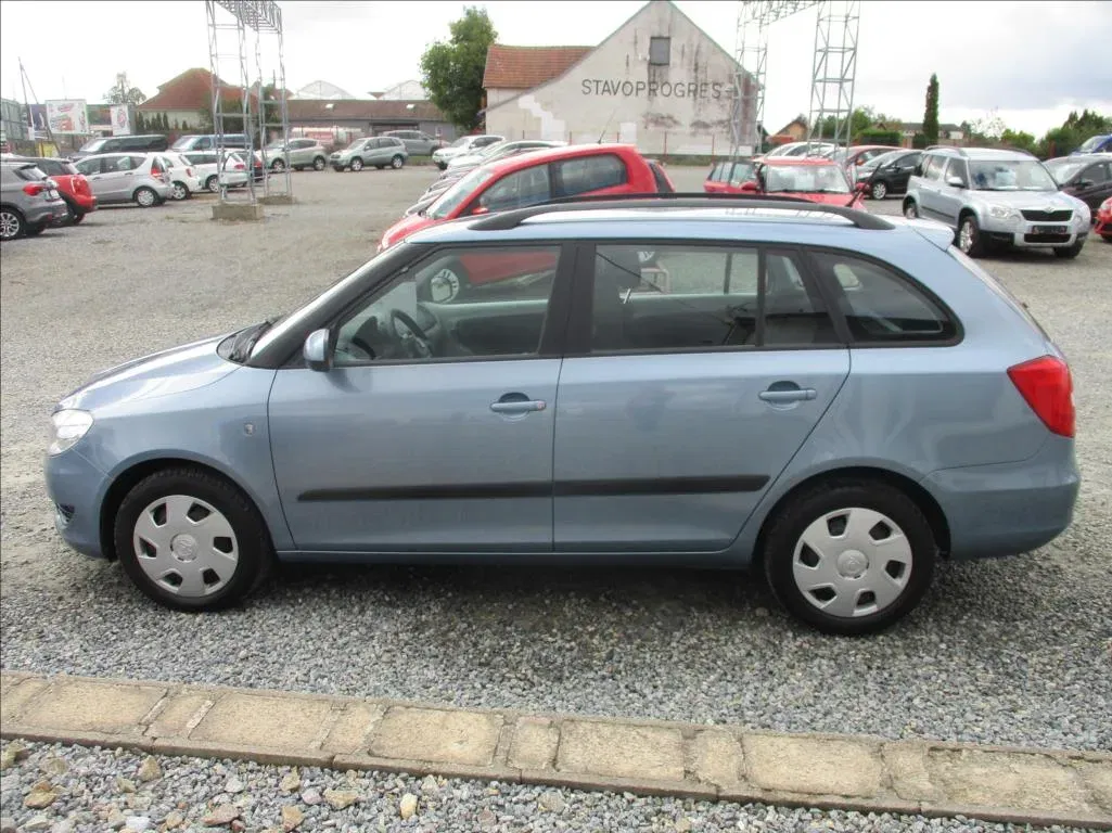 Škoda Fabia - Náhled 8