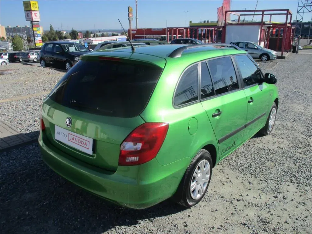 Škoda Fabia - Náhled 6