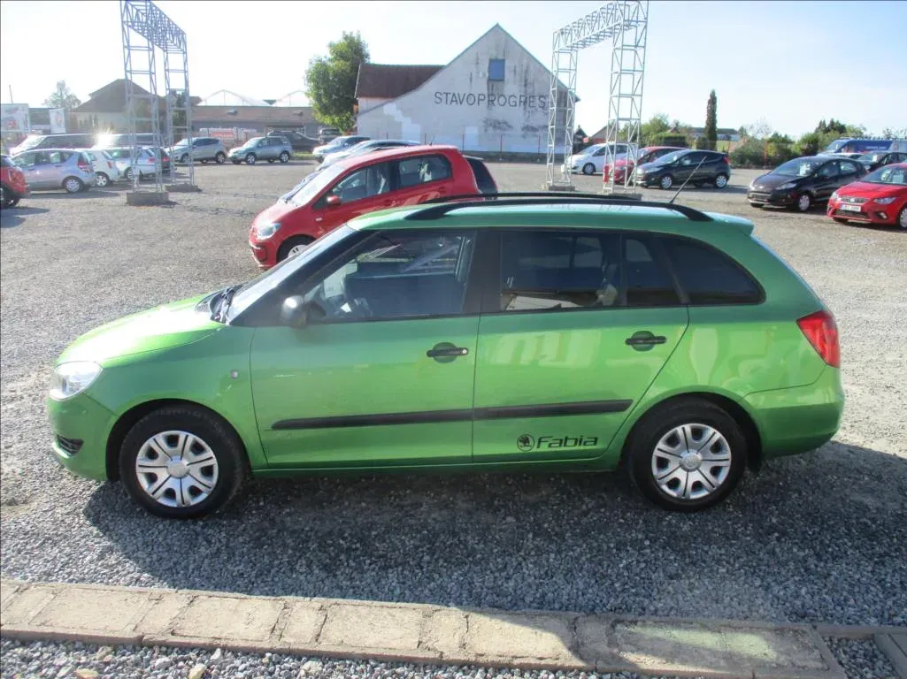 Škoda Fabia - Náhled 8
