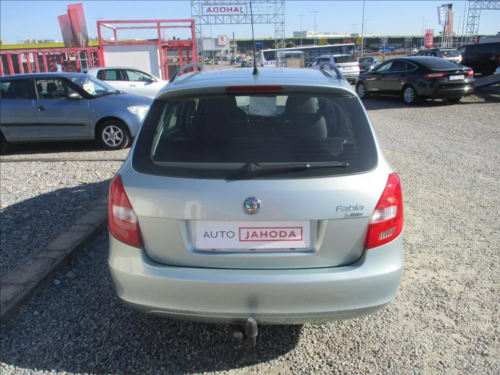 Škoda Fabia - Náhled 7