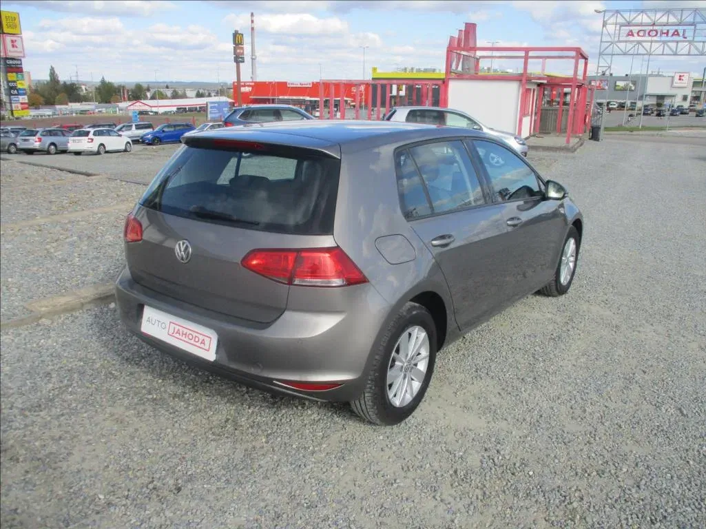 Volkswagen Golf - Náhled 8