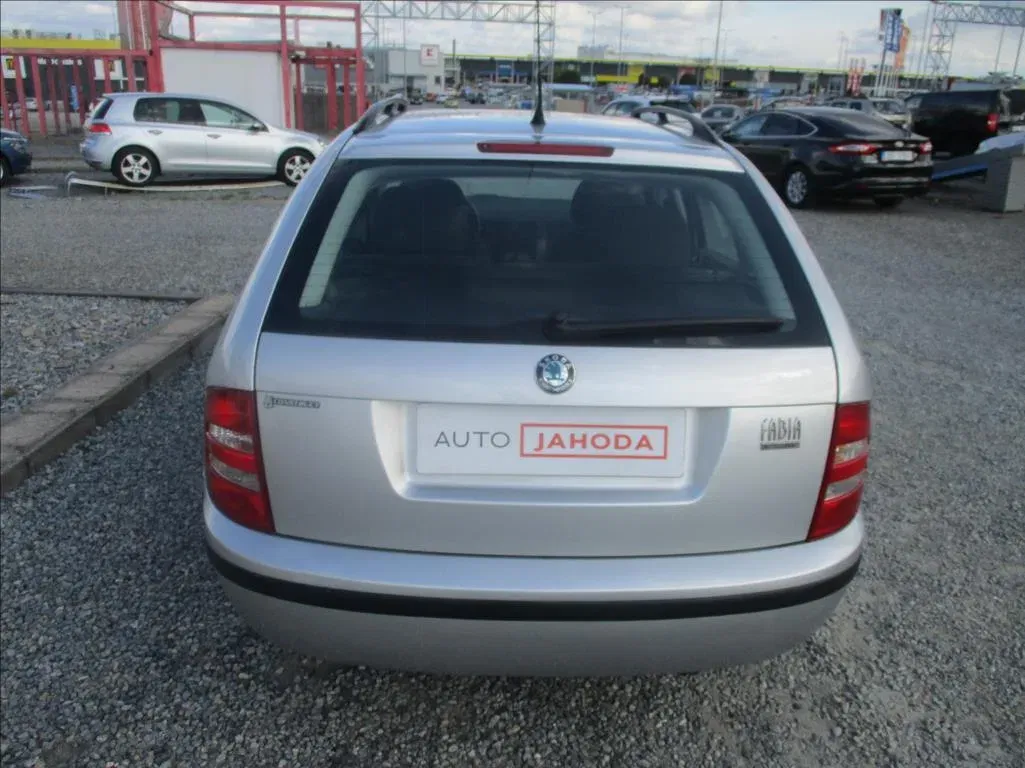 Škoda Fabia - Náhled 6