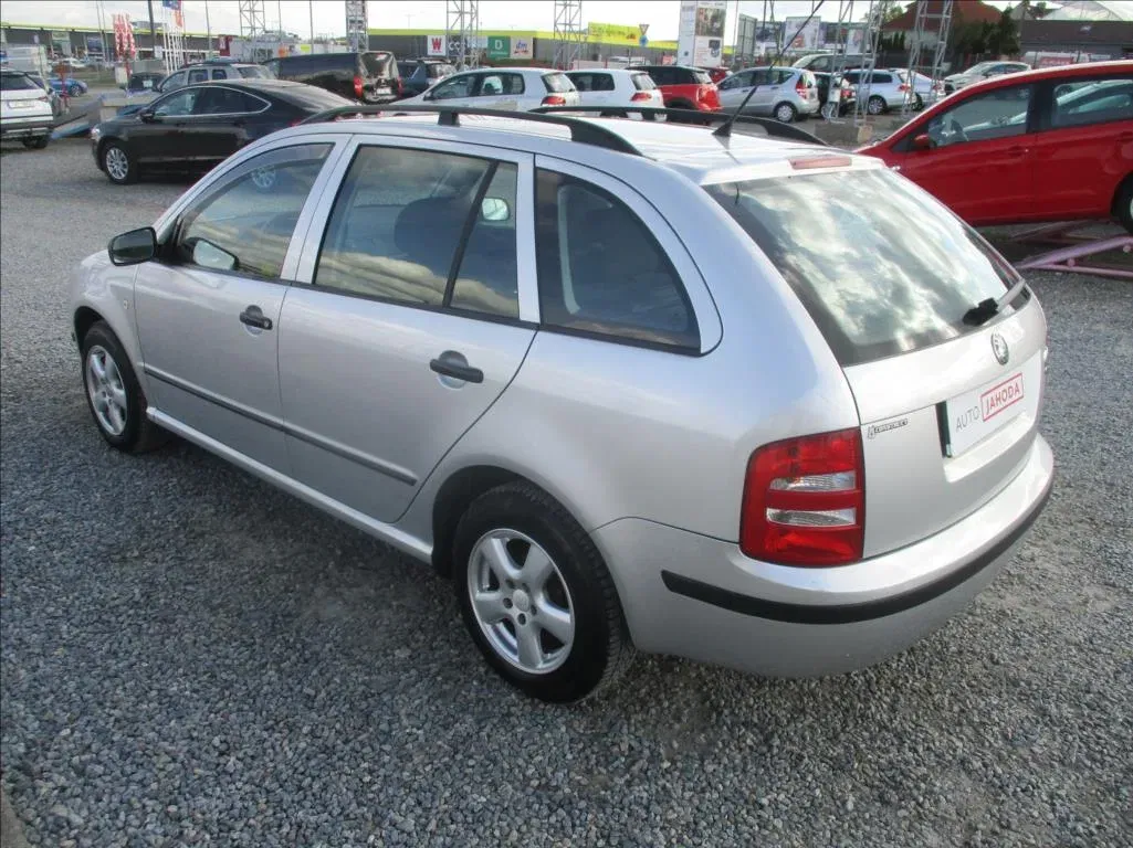Škoda Fabia - Náhled 7