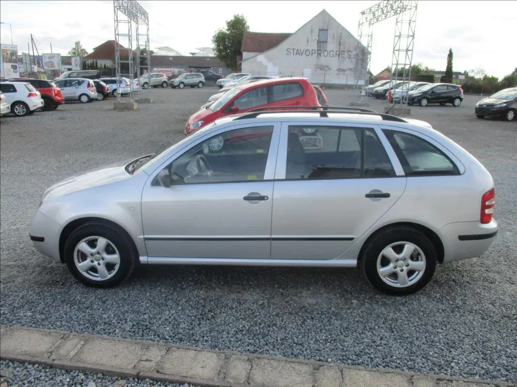 Škoda Fabia - Náhled 8