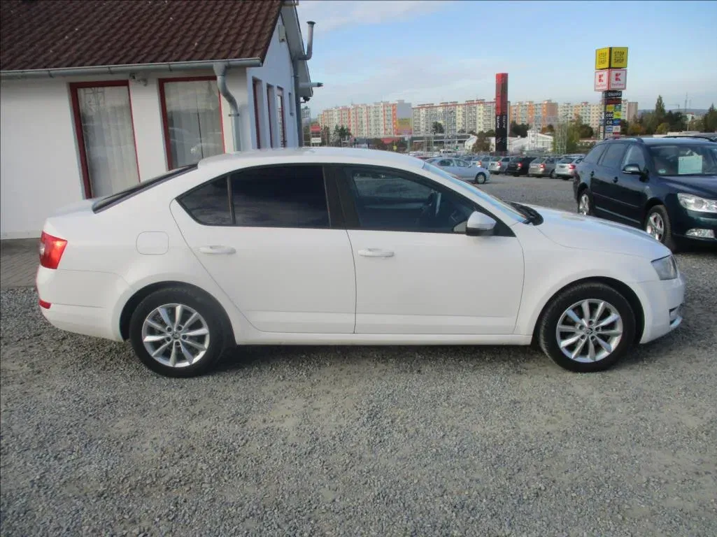 Škoda Octavia - Náhled 4