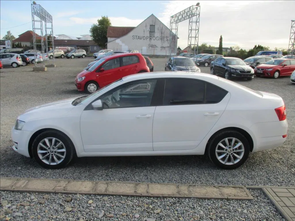 Škoda Octavia - Náhled 8