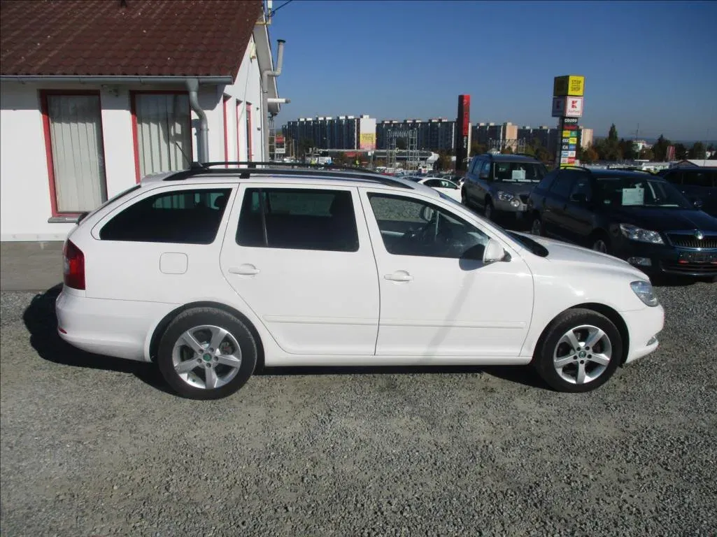 Škoda Octavia - Náhled 5