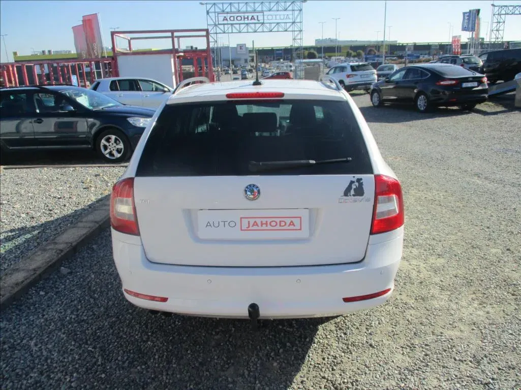 Škoda Octavia - Náhled 7