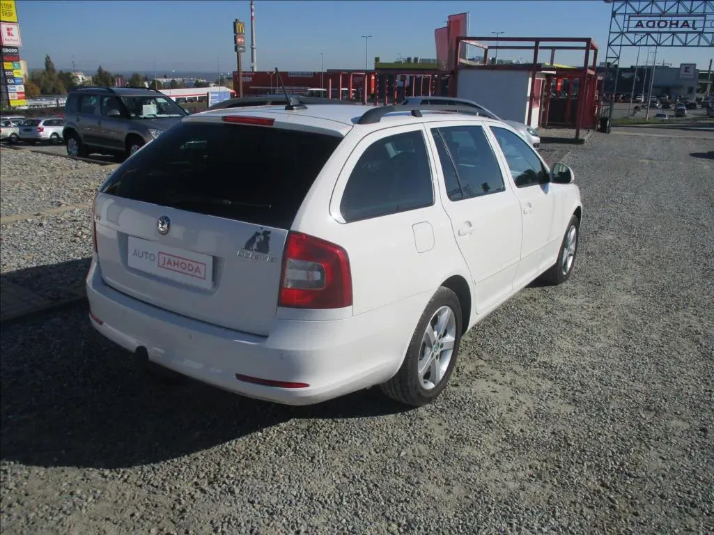 Škoda Octavia - Náhled 8