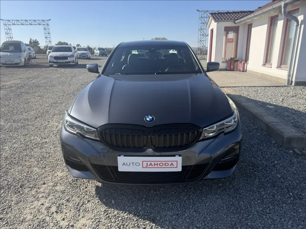 BMW Řada 3 - Náhled 2