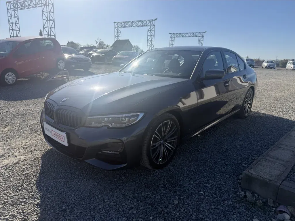 BMW Řada 3 - Náhled 3