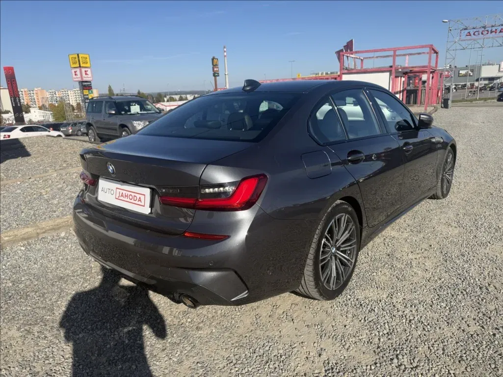 BMW Řada 3 - Náhled 6