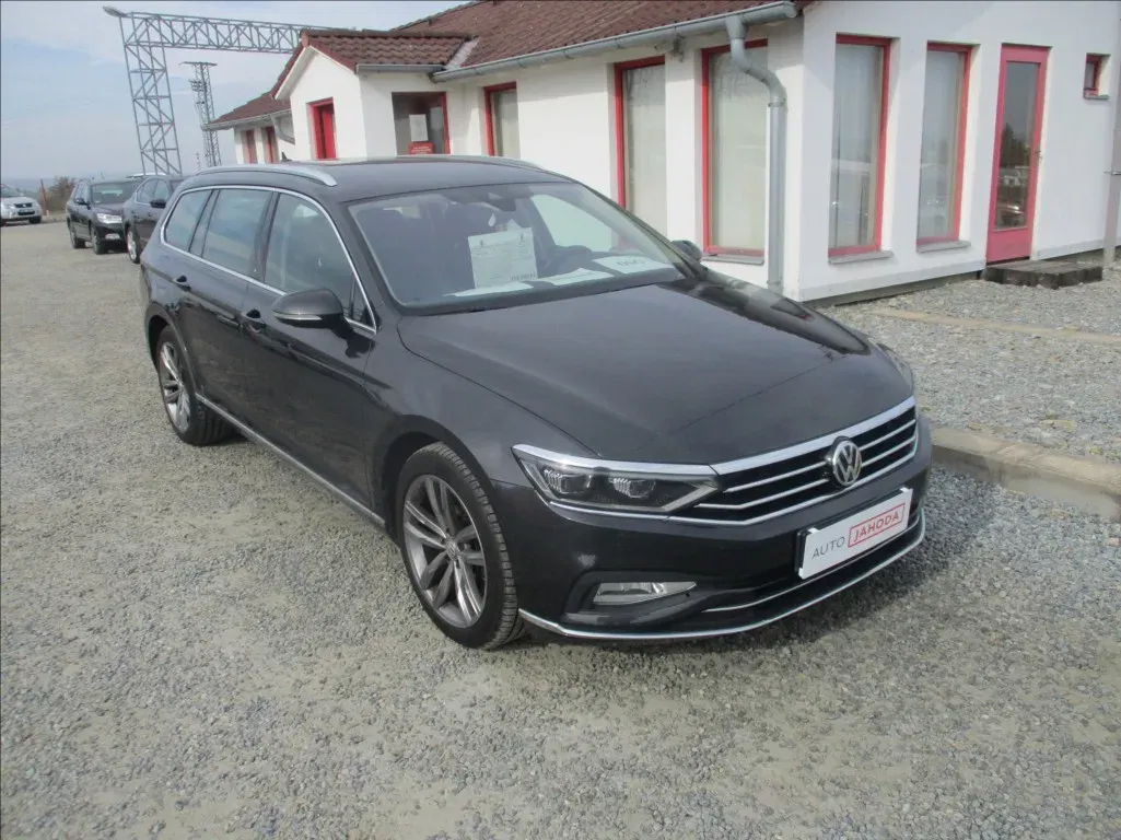 Volkswagen Passat 2,0 TDI, Elegance, DSG, servis, 2020