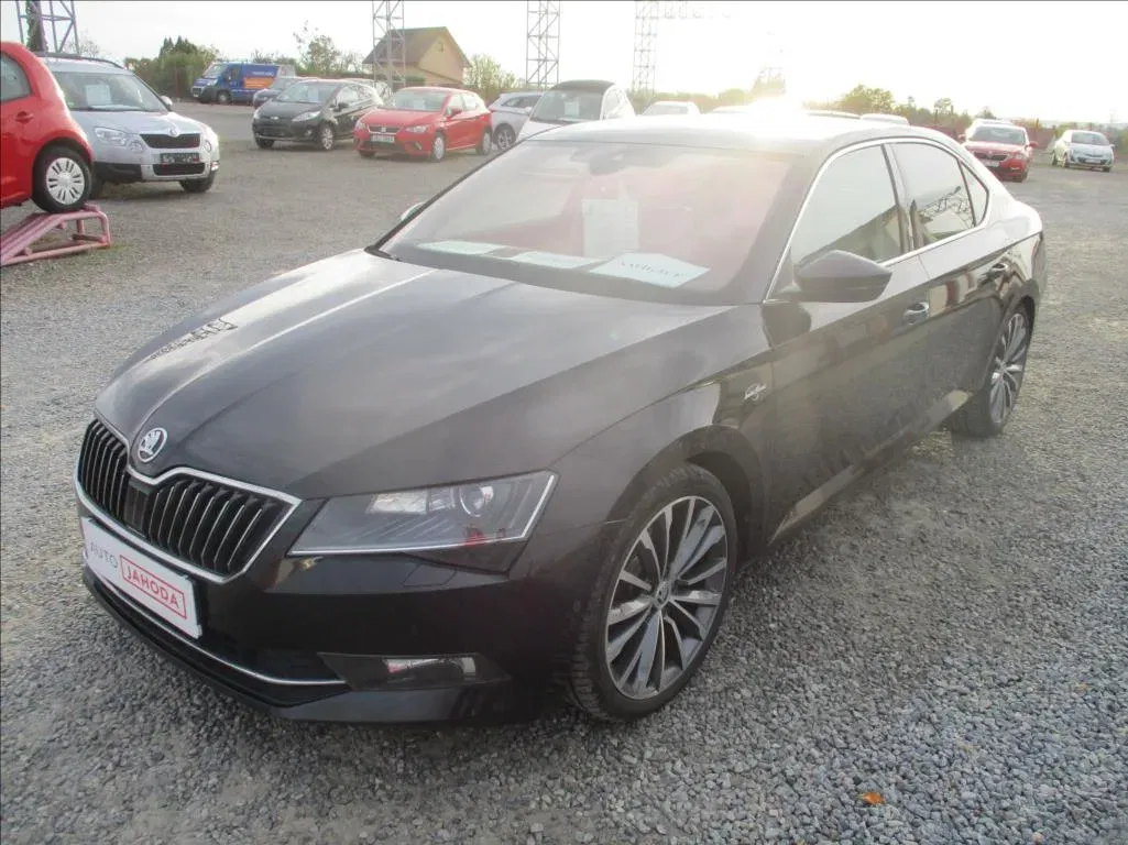 Škoda Superb - Náhled 3