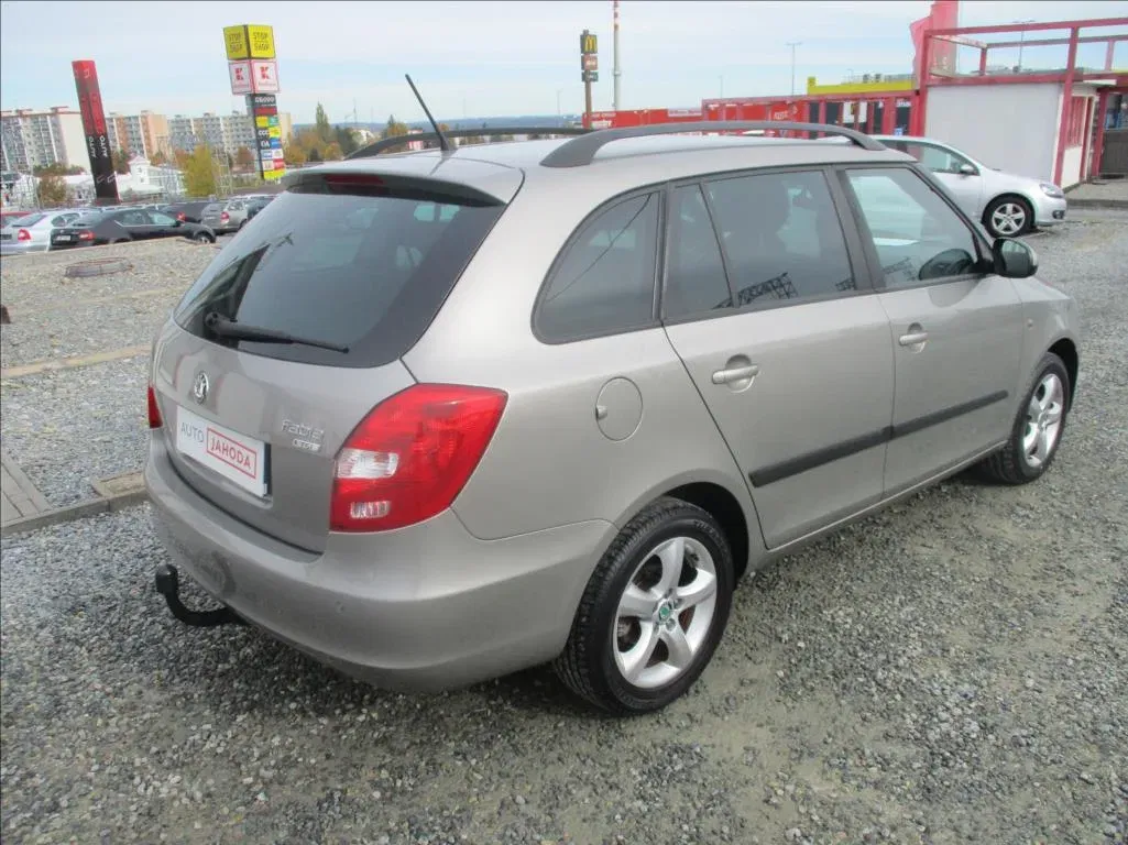 Škoda Fabia - Náhled 5