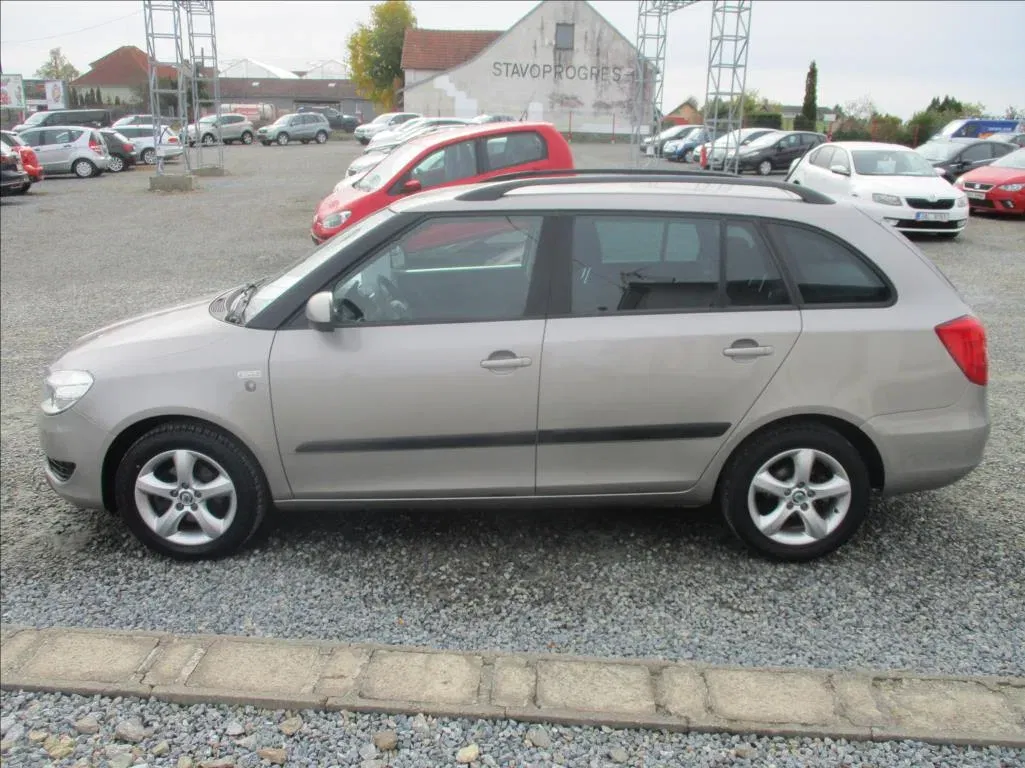Škoda Fabia - Náhled 8