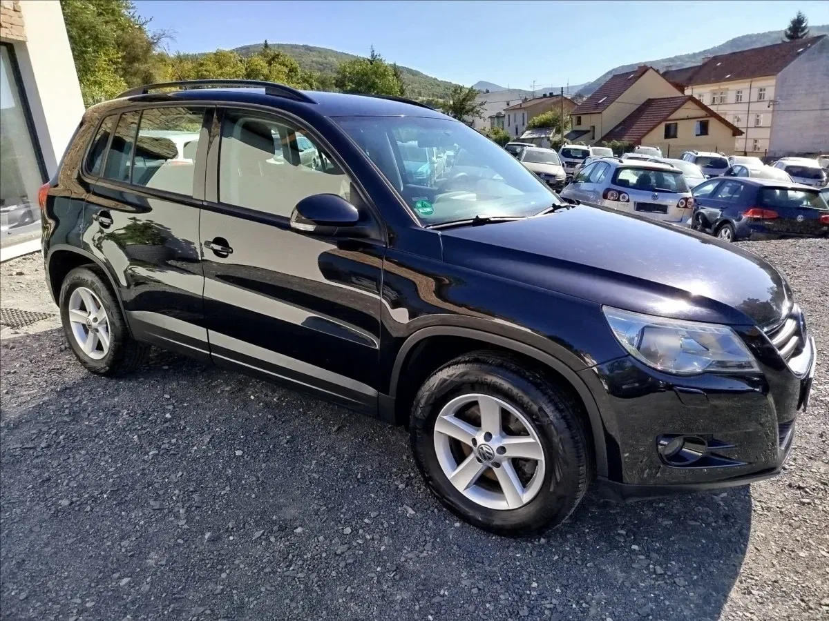 Volkswagen Tiguan - Náhled 8
