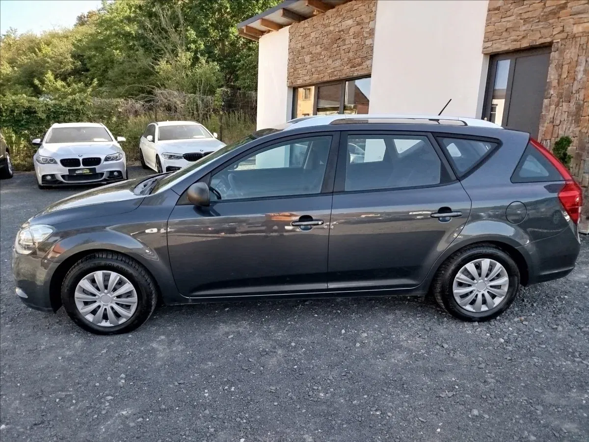 Kia Ceed - Náhled 3