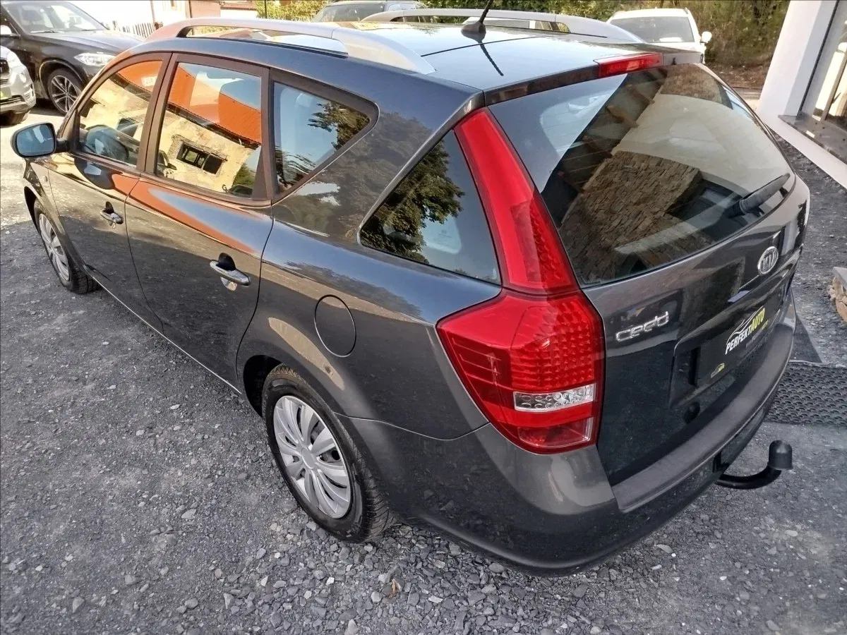 Kia Ceed - Náhled 4