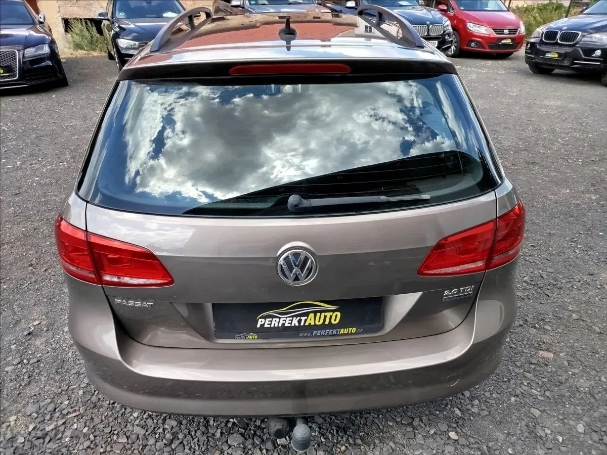Volkswagen Passat - Náhled 5